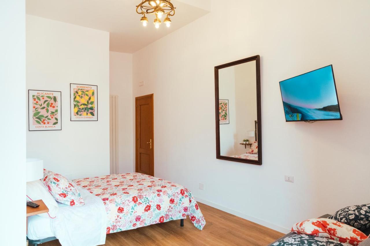 Relais Cuorenapoletano Napoli Ngoại thất bức ảnh